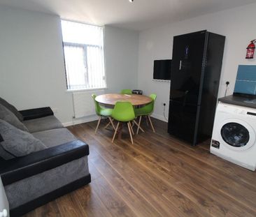 Hawkins Street,Flat, PRESTON, Lancashire PR1 7HR - Photo 4