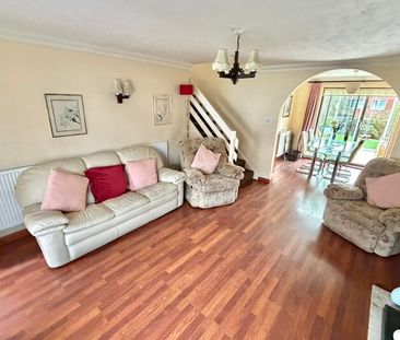 Sherwood Drive, Brierley Hill DY5 1UW - Photo 4