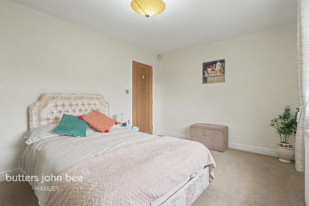 2 bedroom bungalow to rent - Photo 3