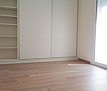 Διαμέρισμα για ενοικίαση Πασαλιμάνι (Καστέλλα - Πασαλιμάνι) - Photo 1