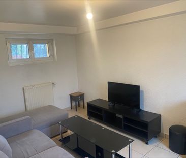 Location Appartement 2 pièces 38m² - Photo 2