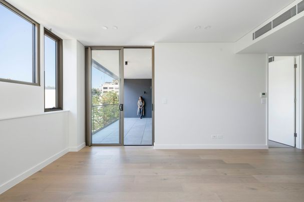 203 / 22-28 Yurong Street - Photo 1