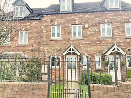 3 bedroom House To Let - Photo 2