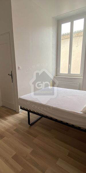 NIMES - PROCHE HOCHE, - Photo 1