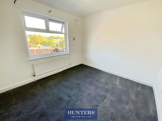 3 bedroom House To Let Total Size: 1045 SQ FT - Photo 1