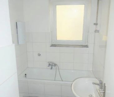 Gepflegte ca. 75 m² große 3-Zimmerwohnung mit Süd-West-Balkon und T... - Photo 6