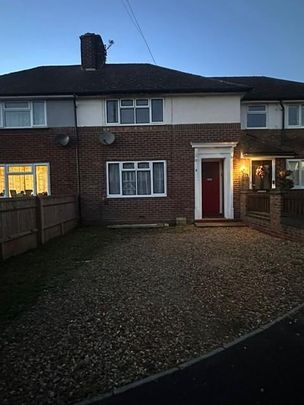 3 bedroom terraced house to rent - Photo 1