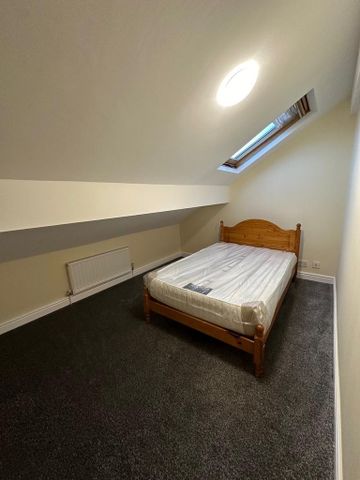 3 bedroom apartment to rent - Photo 3