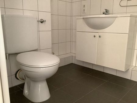 Altengerechte Wohnung sucht Mieter: praktische 3,5-Zi.-Wohnung im Erdgeschoss (WBS) - Foto 3