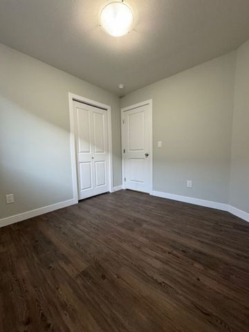 Evergreen - 4 Bedroom House - 755A Marlatte Cres - Photo 4