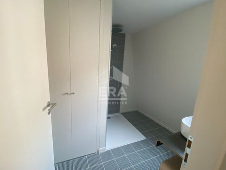 Appartement type 3 en duplex - TOURS CENTRE - Photo 2