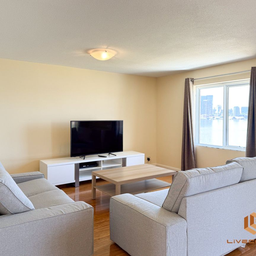 South Perth - Photo 1