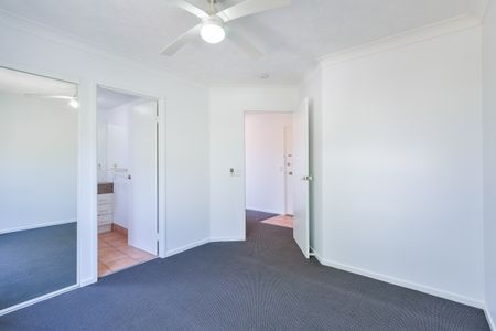 10/9 Tweed Street, Southport QLD 4215 - Apartment For Rent | Domain - Photo 4