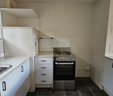 3/22 South Street, Bellerive TAS 7018 - Apartment For Rent | Domain - Photo 6