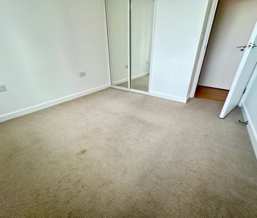 Christchurch Road, Bournemouth - Photo 2