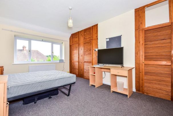 5 bedroom semi-detached house to rent - Photo 1