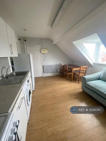 1 bedroom flat to rent - Photo 4