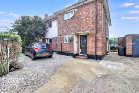 2 bedroom flat to rent - Photo 5