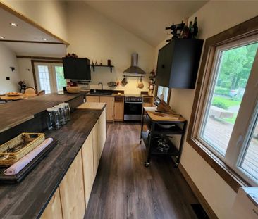 For Lease - 3968 30 Side Road, Innisfil, Ontario - Photo 5