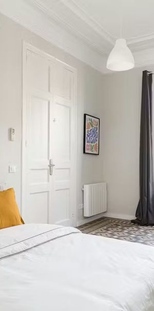 Carrer Gran de Gràcia, Barcelona, Catalonia 08012 - Photo 1