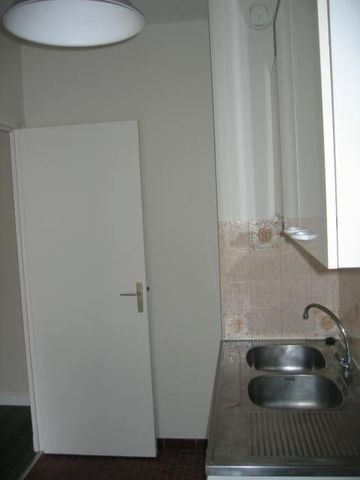 Location Appartement 2 pièces 48m² NANTES 44000 - Photo 5