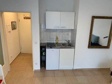 Nettes Apartment rechtsrheinisch in Vingst - Foto 2