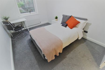 Flat 17, Samara Plaza, LS2 9DU, Leeds - Photo 5