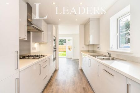 1 bedroom terraced house to rent - Photo 5