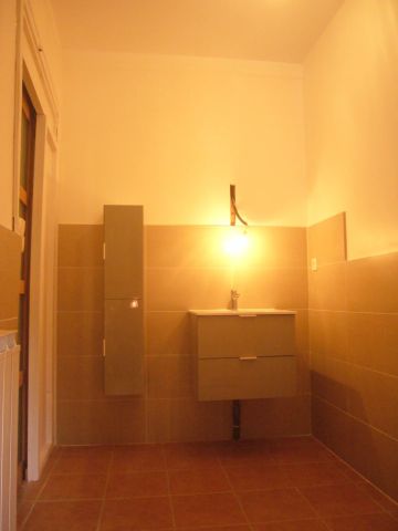 Location Appartement 2 pièces 69m² DAMAZAN 47160 - Photo 5