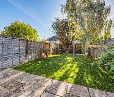 Chiltern Court , Widmore Road, UB8 - Photo 6