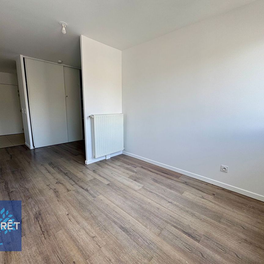 Apartment - Photo 1