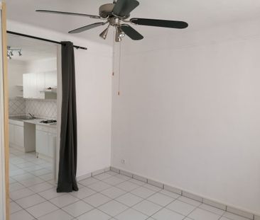 Location Appartement 1 pièce 26m² - Photo 5