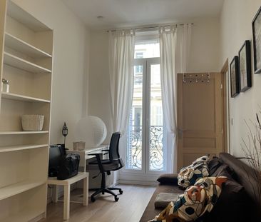 Location Appartement 2 pièces 28m² MARSEILLE 1er - Photo 4