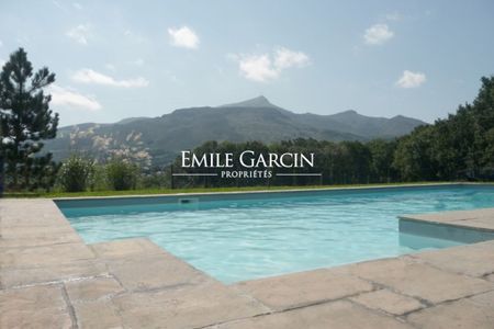 Deux maisons de campagne à louer à Ascain, avec piscine et vue sur les montagnes. - Photo 3