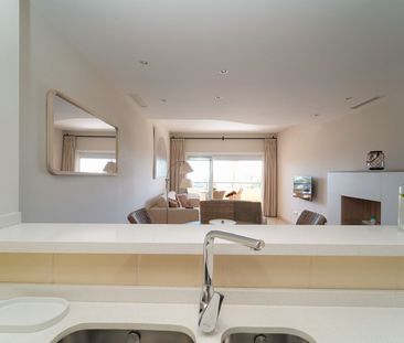 Middle Floor Apartment in Elviria - Photo 1
