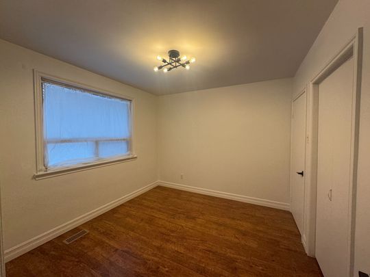 For Lease - 6 Lincoln Green Drive Unit# Main, Markham, Ontario - Photo 1