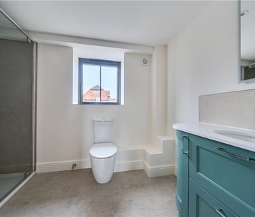 Stunning detached barn conversion offering distant views over farml... - Photo 5