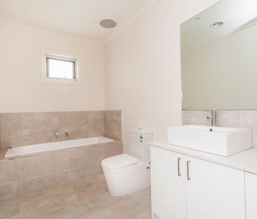 Thinking of selling? Contact our agent - Photo 1