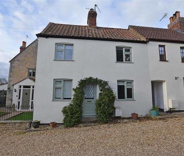 2 bedroom semi-detached house to rent - Photo 6