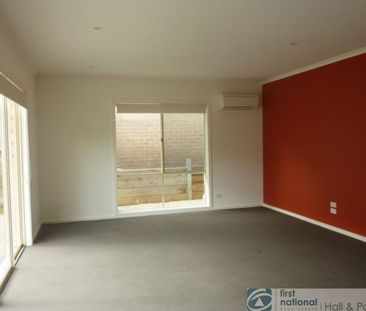 34 / 21 Kingfisher Drive, Doveton - Photo 3