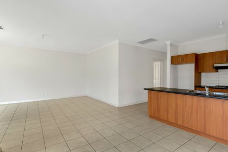 14a Chifley Street, HOPE VALLEY - Photo 2