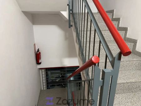 Piso de alquiler en Carrer de L'infant Martí, Ca n'Aurell - Photo 5