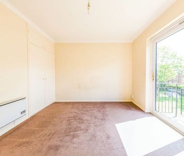3 bedroom apartment to rent - Photo 1