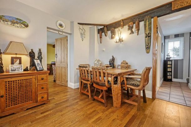 4 bedroom detached house to rent - Photo 1