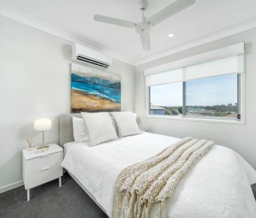 Lovely Modern Townhouse Offering Lifestyle and Convenience - Griffin - Photo 3