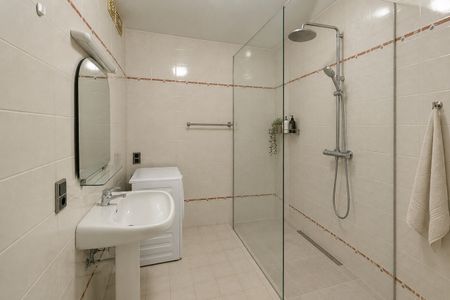 Appartement - Te huur - Photo 5