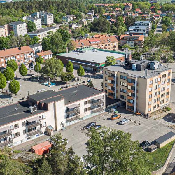 Brogatan 13 - Photo 2