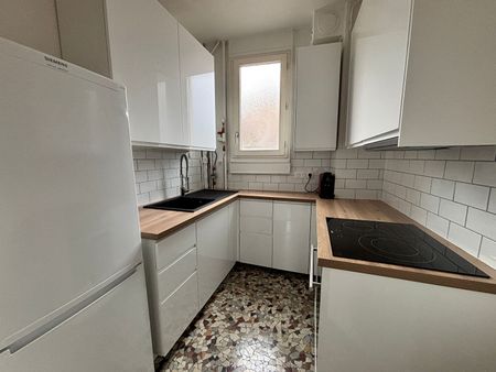 Location Appartement 3 pièces 63m² - Photo 5