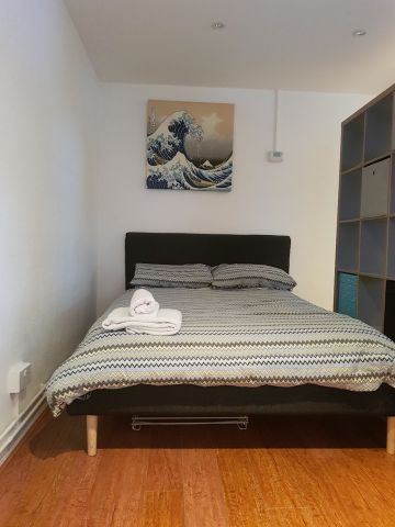 Studio Flat, Hawes Street, N1 - Photo 3