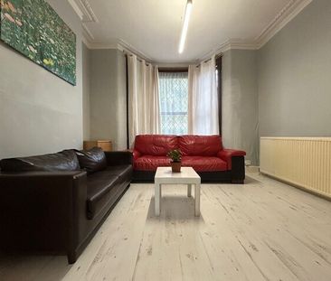 Endsleigh Gardens, Ilford - Photo 3